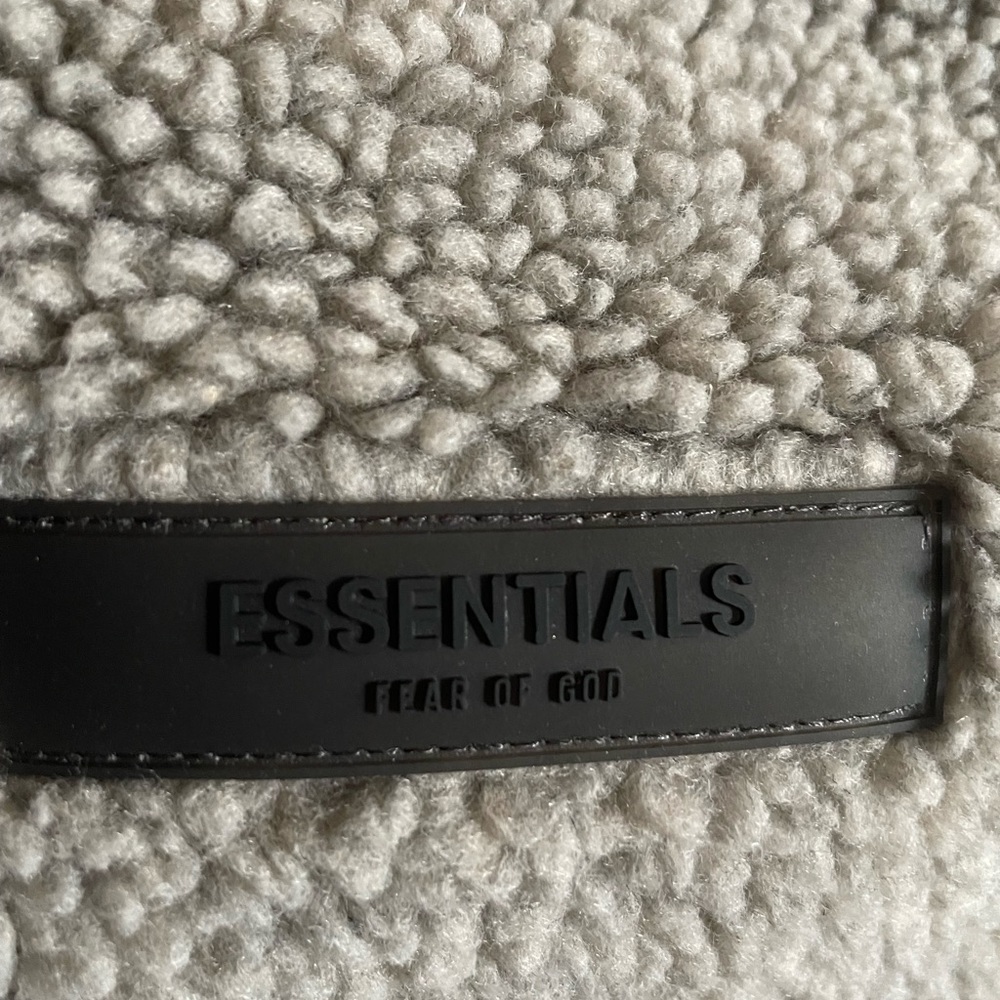 Fear of God Essentials hoodie. - Picture 2 of 5